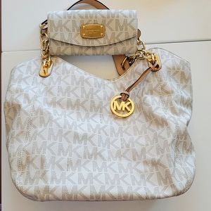 Michael Kor Tote Bag with matching wallet